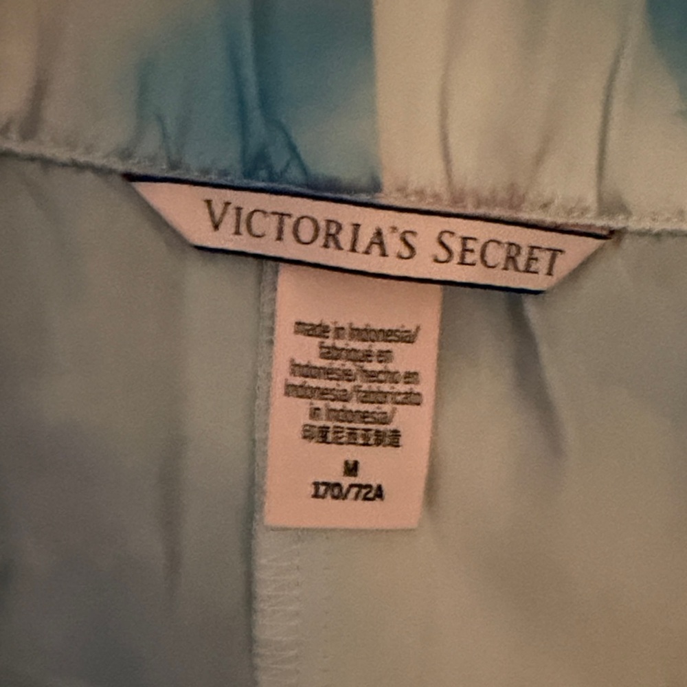 Victoria's Secret  Blue Sky Satin Pajamas - Picture 2 of 7
